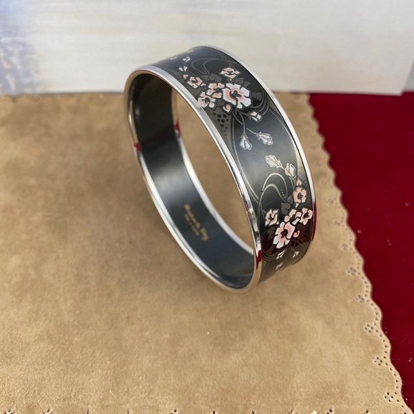 MICHAELA FREY handmade Pink Flower Bracelet - Picture 2 of 5